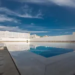Pearl פרוטאראס
