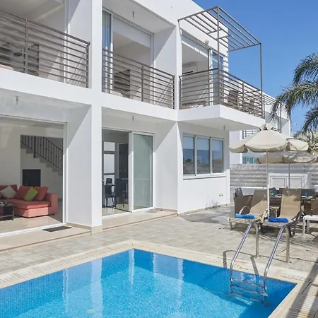 Villa Pearl