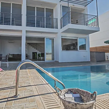 Pearl Villa *