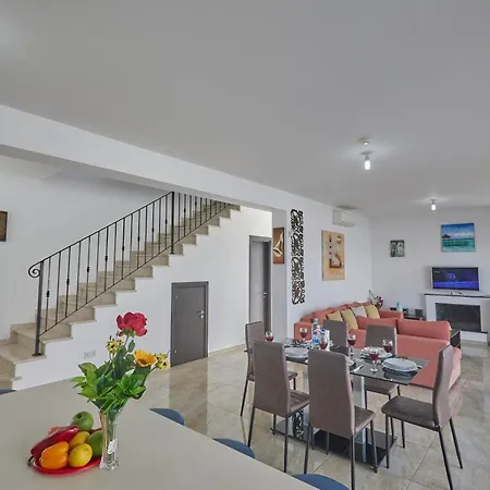 Pearl Villa