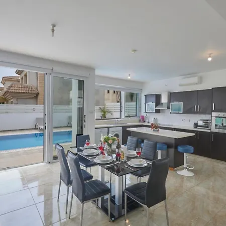 Villa Pearl