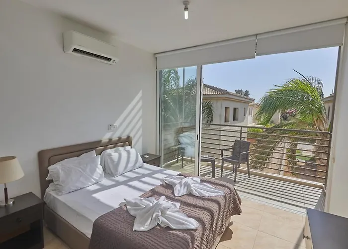 Pearl Villa Protaras