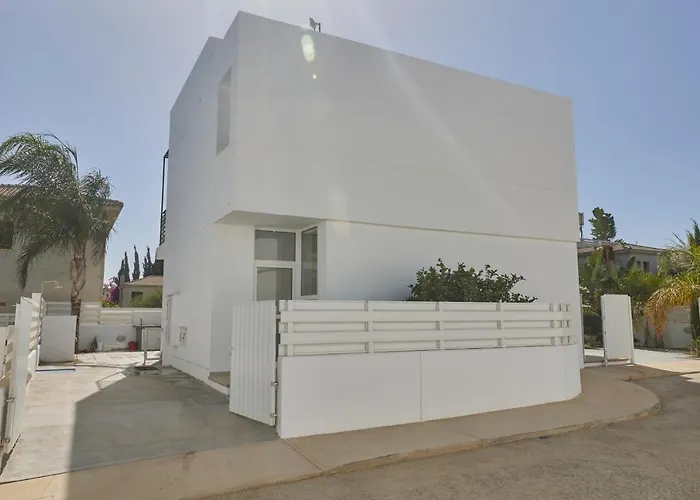 Villa Pearl Protaras