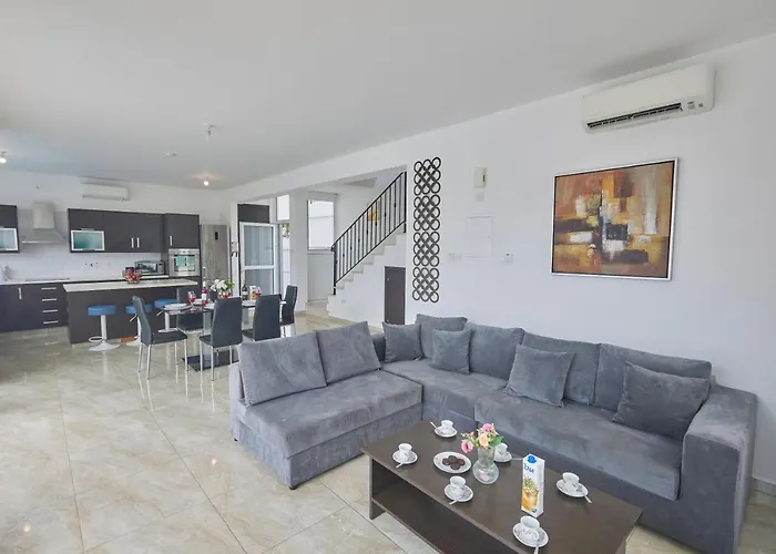 Villa Pearl Protaras